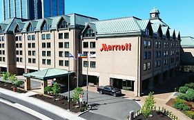 Marriott Harbourfront Hotel